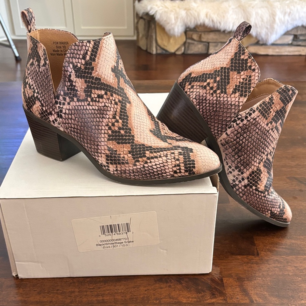Journee Collection Pink and Black Snakeskin Ankle Booties -Used Twice.